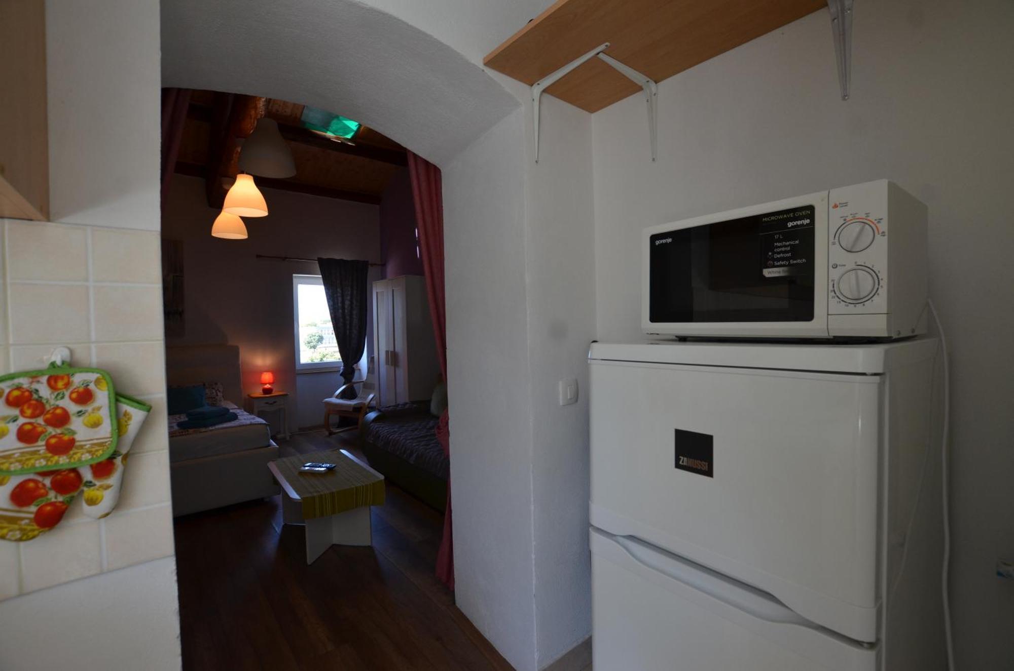 Graziella Apartment Ровин Екстериор снимка