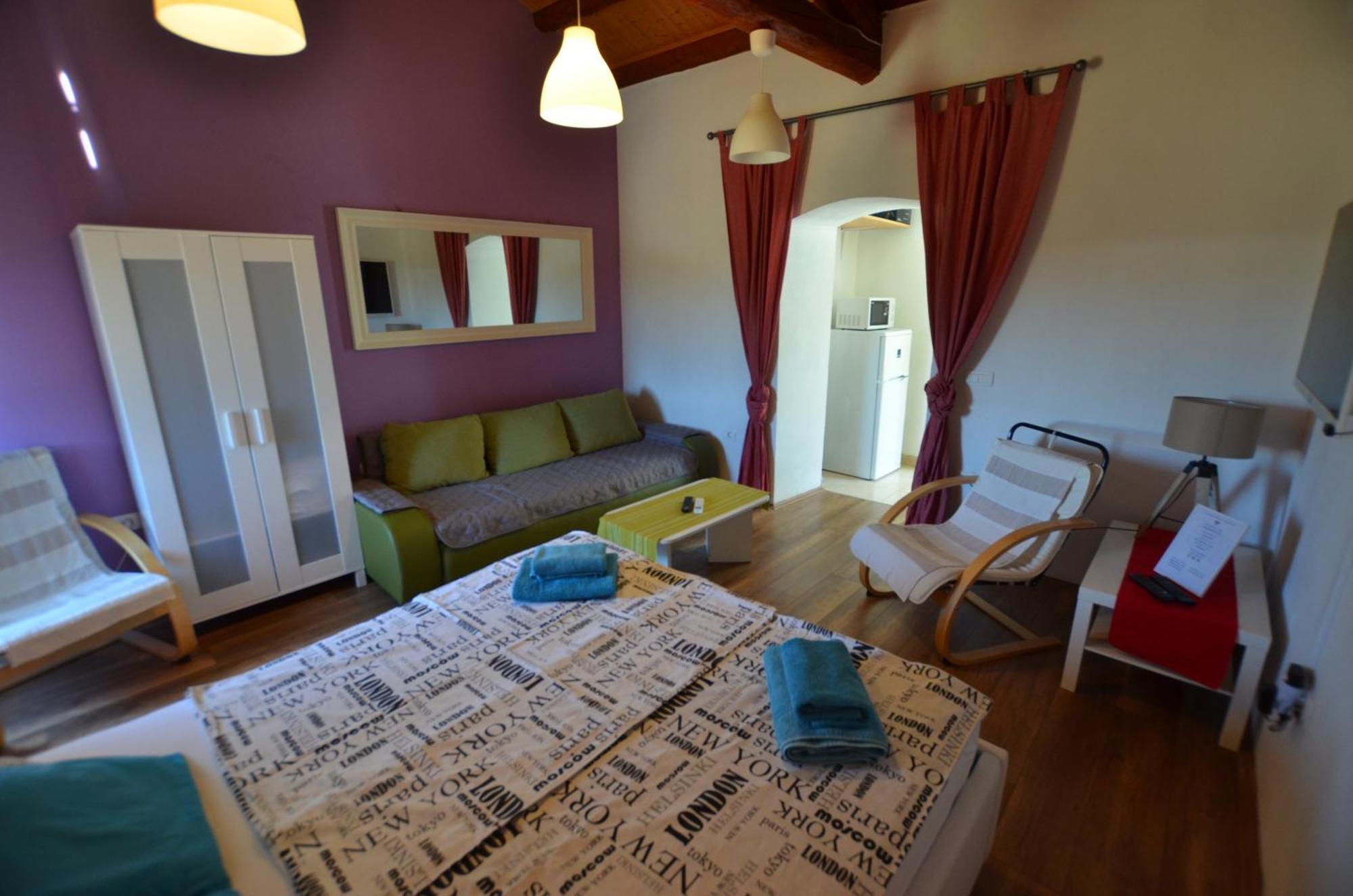 Graziella Apartment Ровин Екстериор снимка