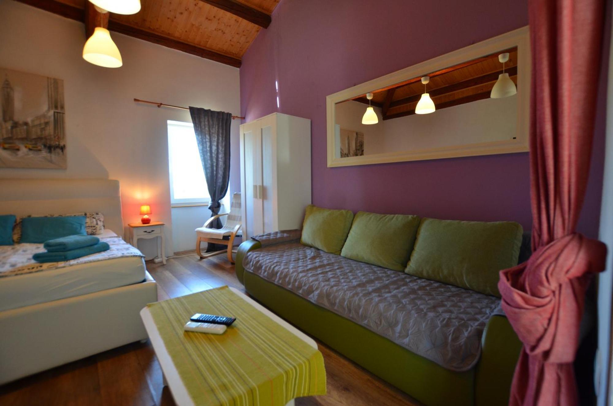 Graziella Apartment Ровин Екстериор снимка