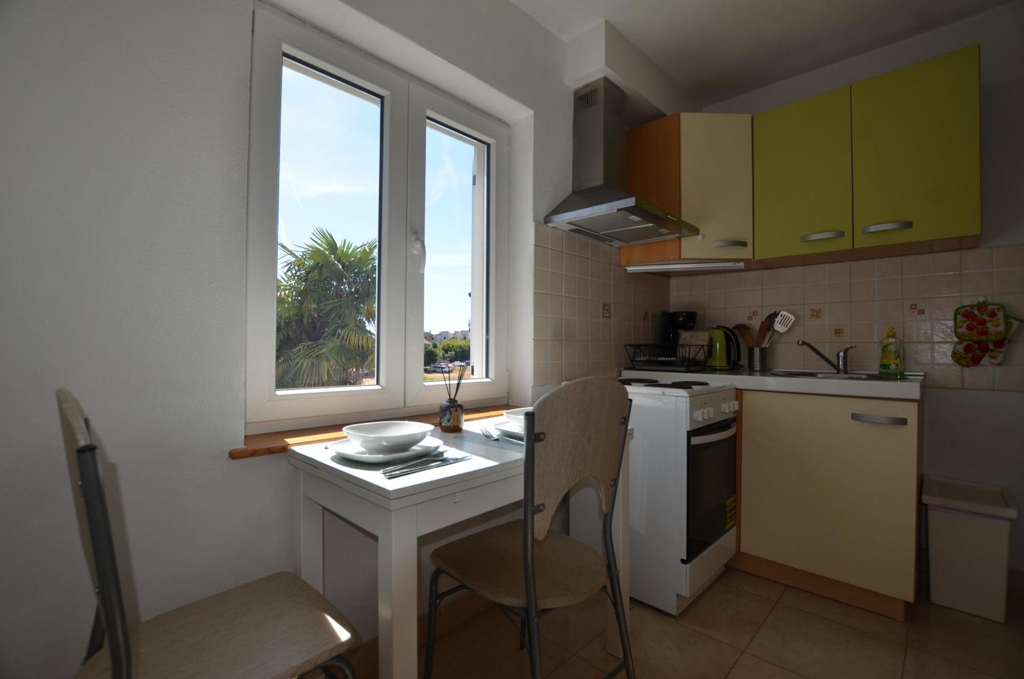 Graziella Apartment Ровин Екстериор снимка